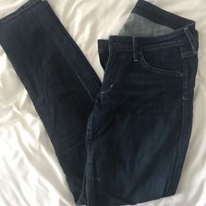 Size 27 citizens of humanity dark wash skinnies!